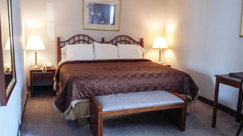 All Seasons Motel Ludlow Chambre photo