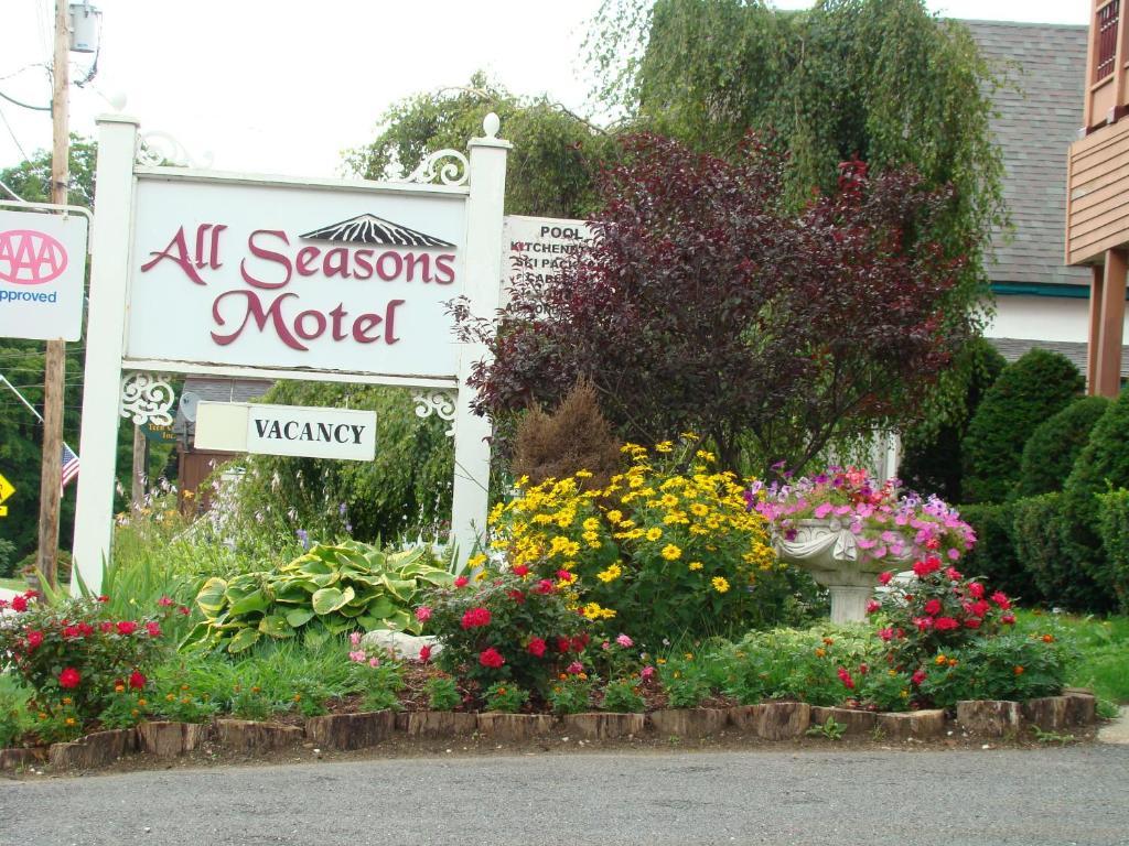 All Seasons Motel Ludlow Extérieur photo